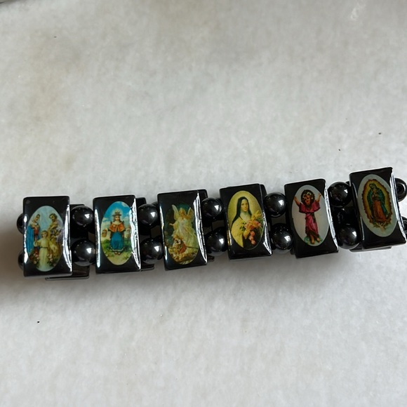 Vintage Hematite bracelet w religious icons - Picture 3 of 5